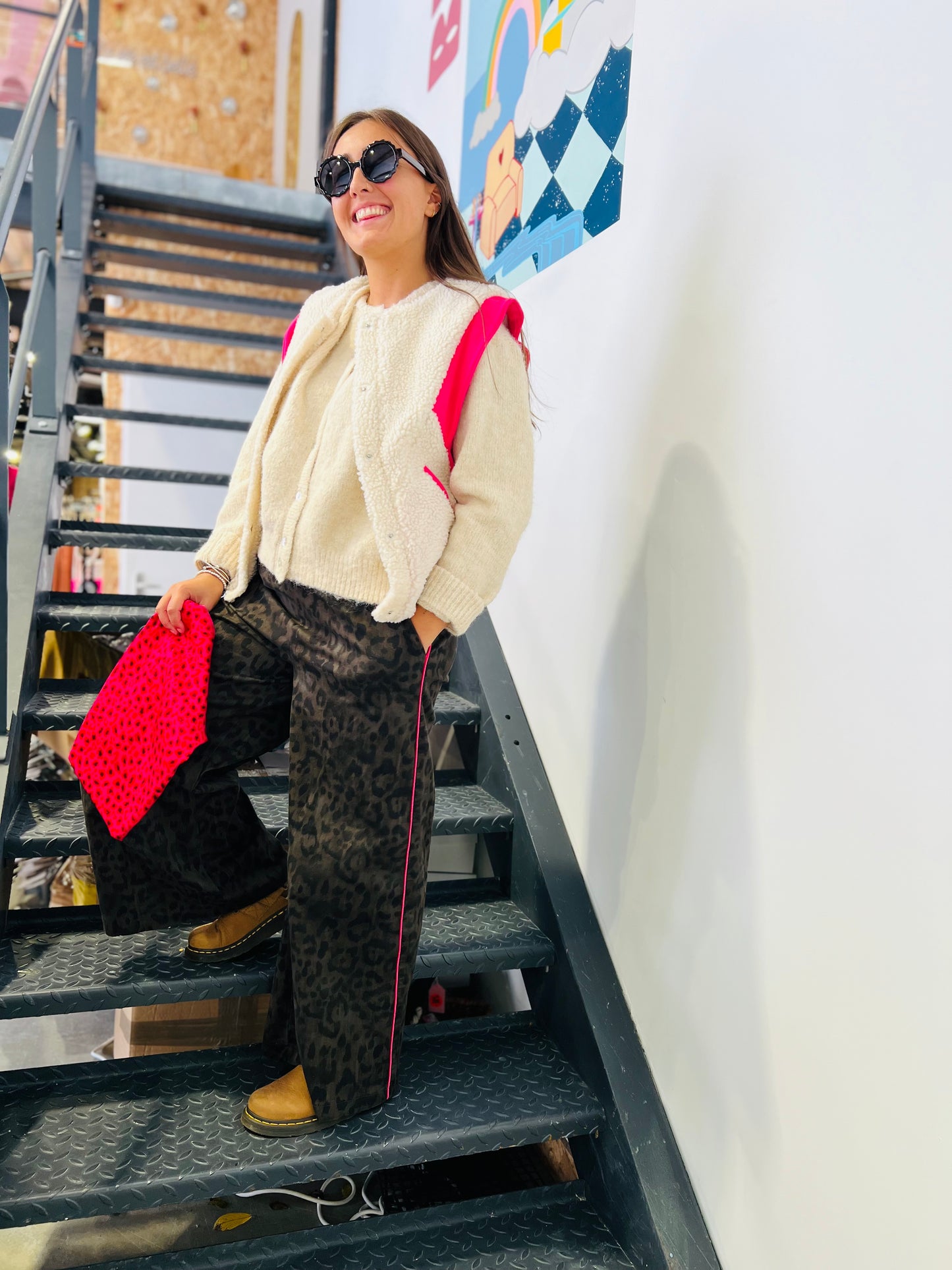 Pantalon Mariolu by Banditas - Léo bande rose fluo