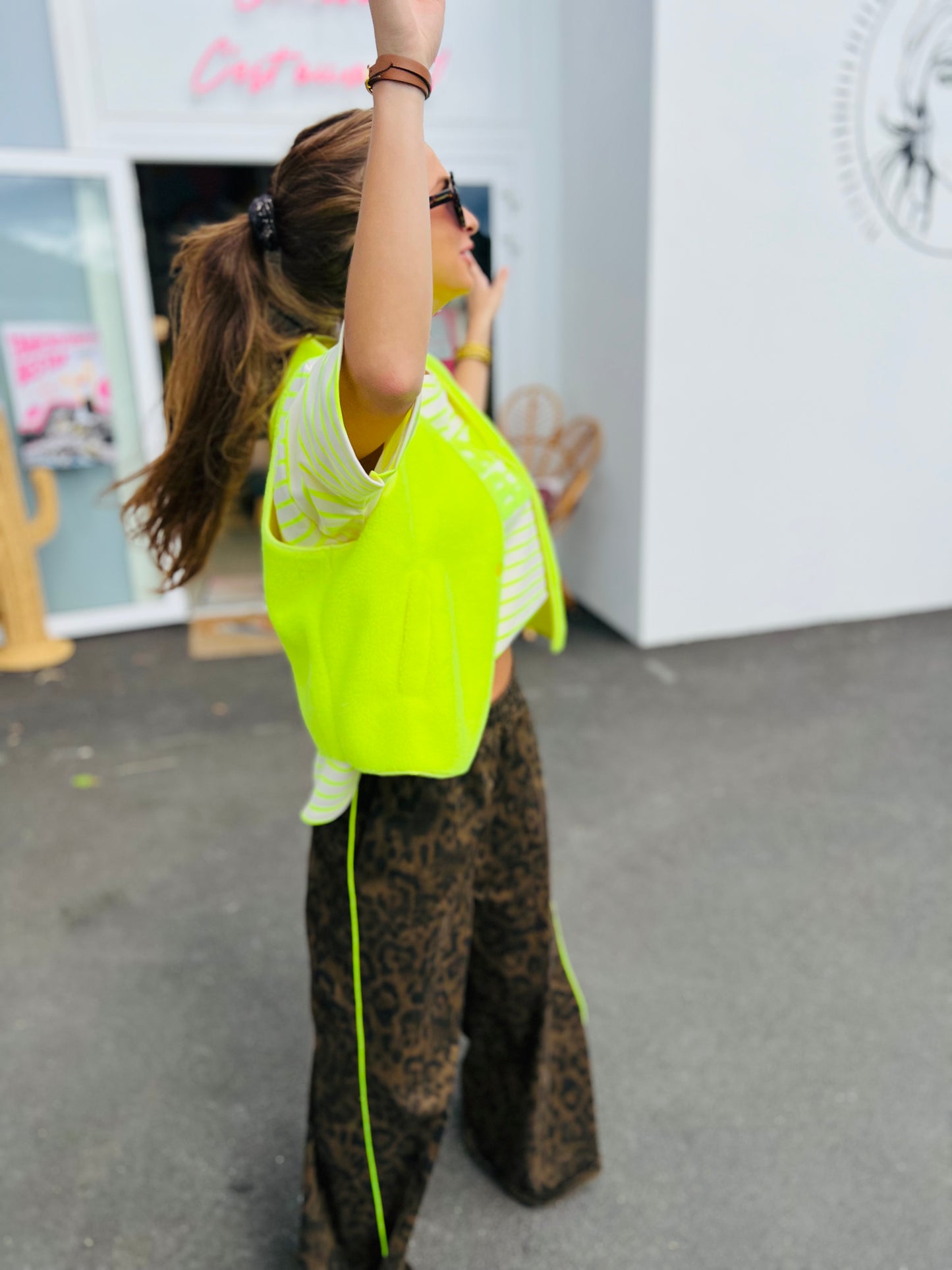 Pantalon Mariolu by Banditas - Léo bande jaune fluo