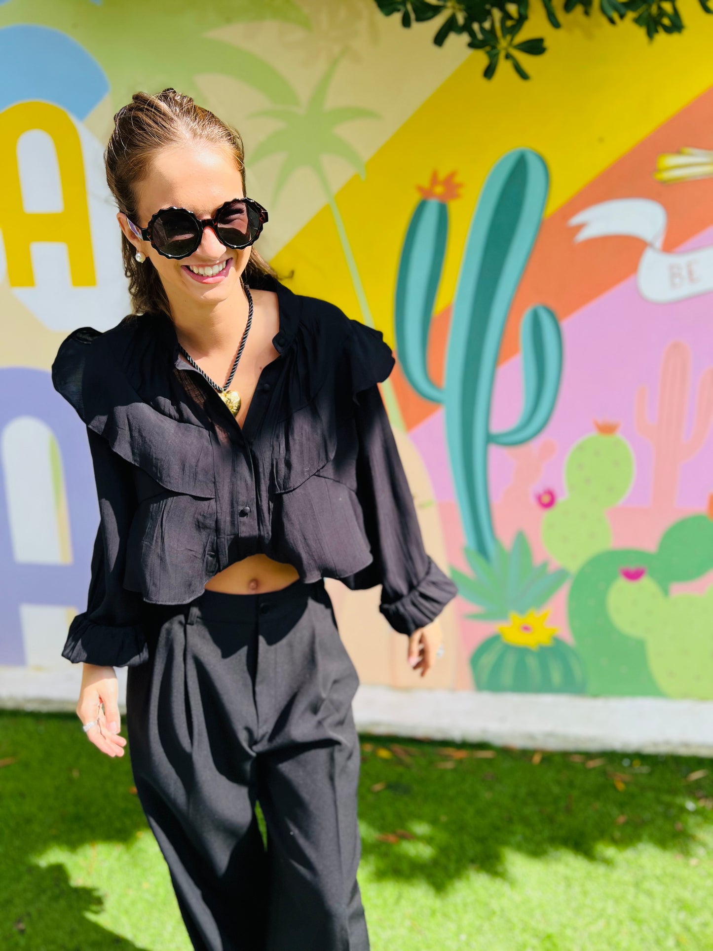Blouse à volants Manille - Noir