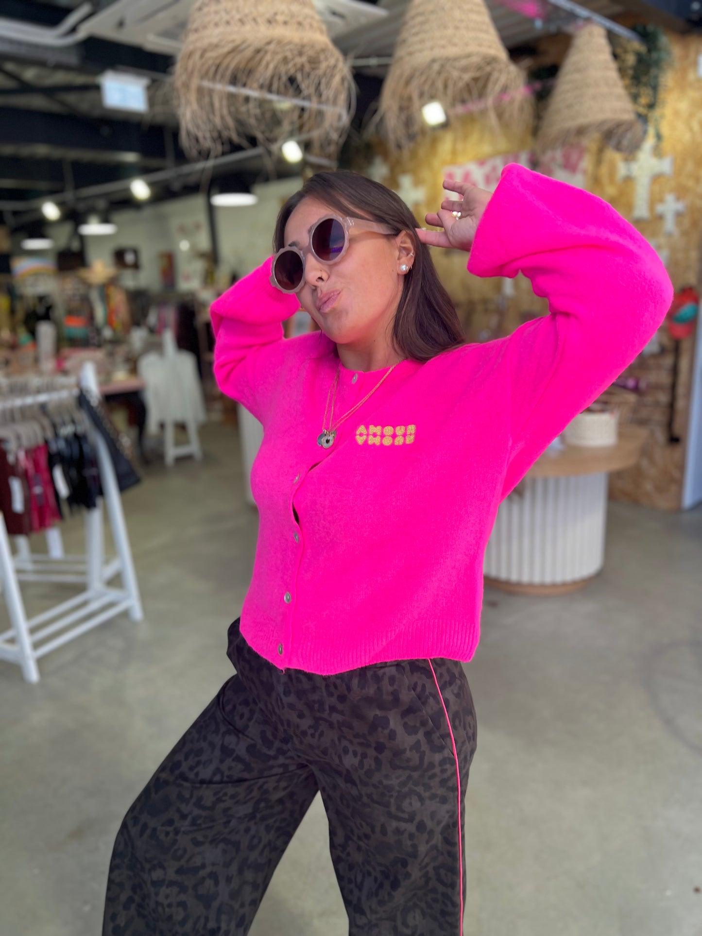 Gilet laine brodé Gaelle - Fuschia fluo