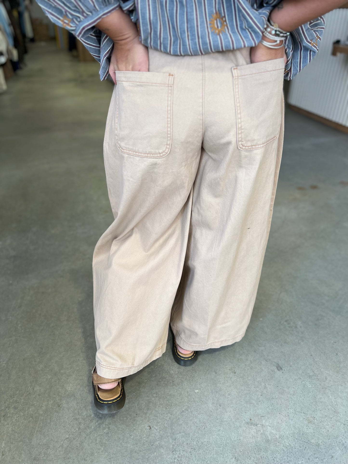 Pantalon large SHANE - Camel
