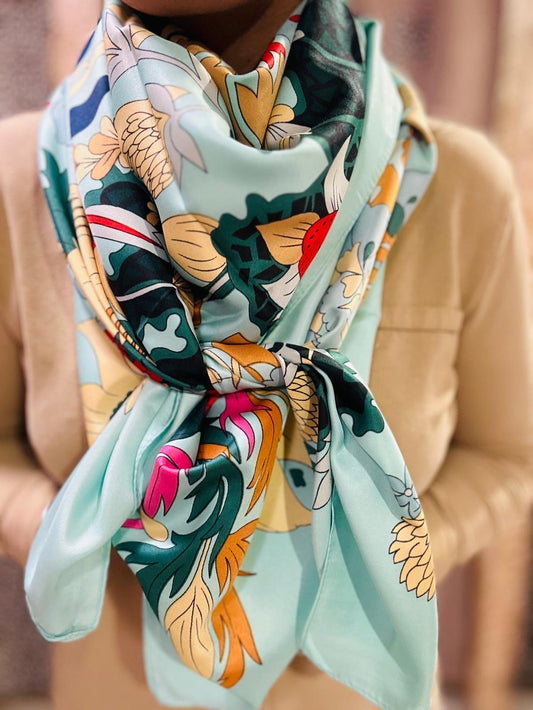 Foulard carré de soie Kiko 17