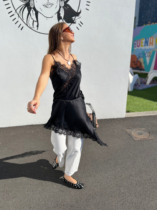 Robe dentelle EVA - Noir