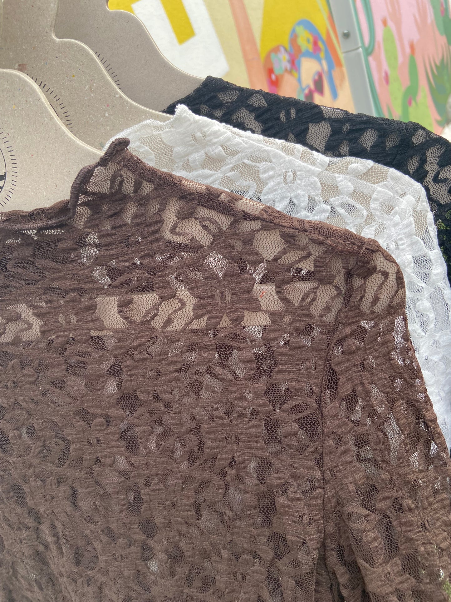 Top dentelle NEA - 3 couleurs