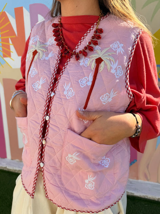 Gilet matelassé Indara broderies palmiers